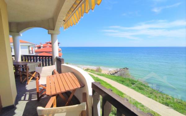 4 rooms with frontal sea view  ID: 1815 - Photo 9