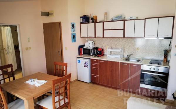 Отлично местоположение на комплекса! Апартамент с мебели ID: 3791 - Снимка 3