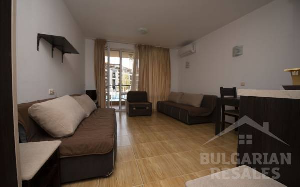 Студио с изглед към басейна на 200 метра от морето ID: 2203 - Снимка 2