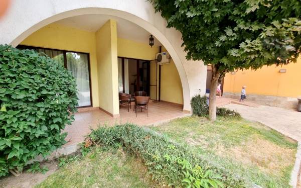 Studio with patio in a complex on the 1st line by the sea ID: 0 - Photo 5