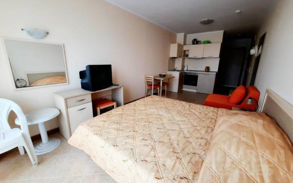 Spacious studio in the famous Royal Sun complex ID: 2548 - Photo 3