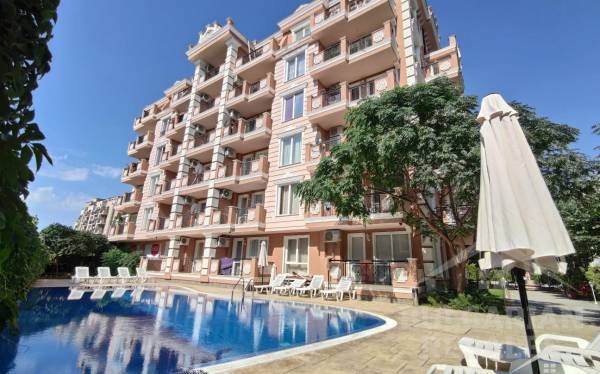 Студия с ремонтом в небольшом комплексе, курорт Солнечный берег ID: 6147 - Фото 1