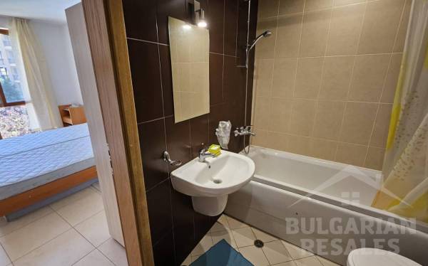 Pool View, Low Maintenance Fees, Apartment in “Sunny View North” ID: 6357 - Photo 11