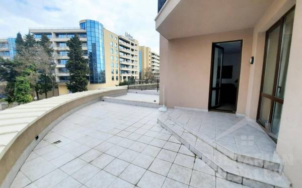 Apartament z dużym tarasem z widokiem na basen  ID: 2556 - Фото11