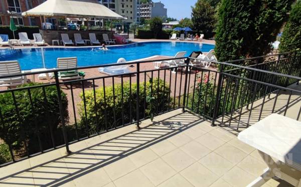A quick deal! Studio with large terrace and pool view ID: 2879 - Photo 2