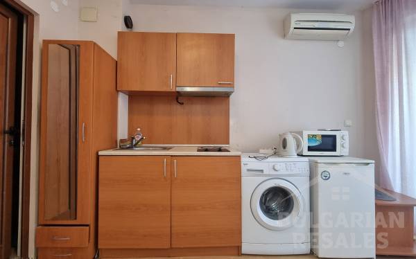 Studio in Sunny Beach, “Amadeus 11” complex, pool view ID: 6461 - Photo 7