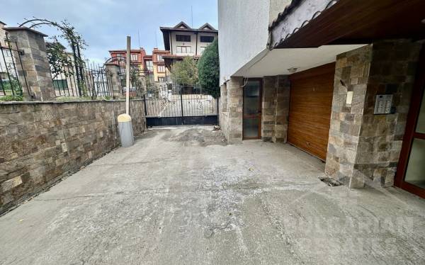 Имоти в Равда. Гараж за вашия автомобил в цената! ID: 4644 - Снимка 12