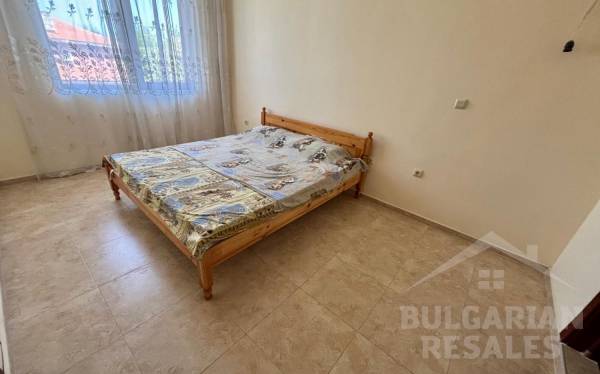 Apartment overlooking the pool in a good area of Ravda ID: 5379 - Photo 12