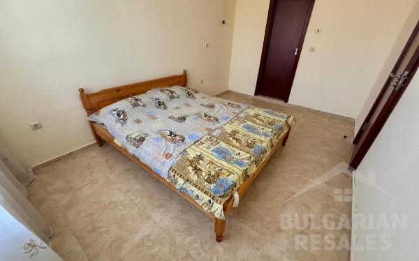 Apartment overlooking the pool in a good area of Ravda ID: 5379 - Photo 13