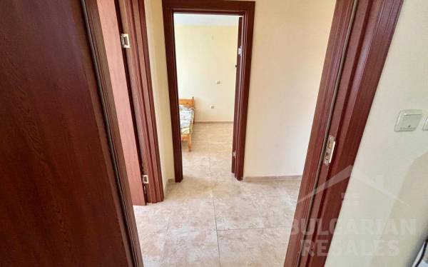 Apartment overlooking the pool in a good area of Ravda ID: 5379 - Photo 8