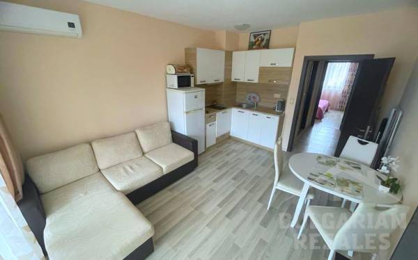 Апартамент в Несебре в комплексе с бассейном ID: 3335 - Фото 4