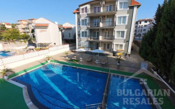 Widok na basen! Odnowiony apartament w kompleksie „Belle Air” w Sveti Vlas ID: 5988 - Фото15