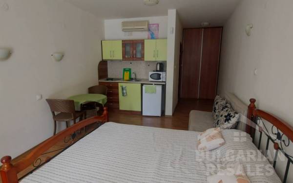 Студия с прямым выходом к бассейну, комплекс "Black Sea View", Равда ID: 6074 - Фото 5