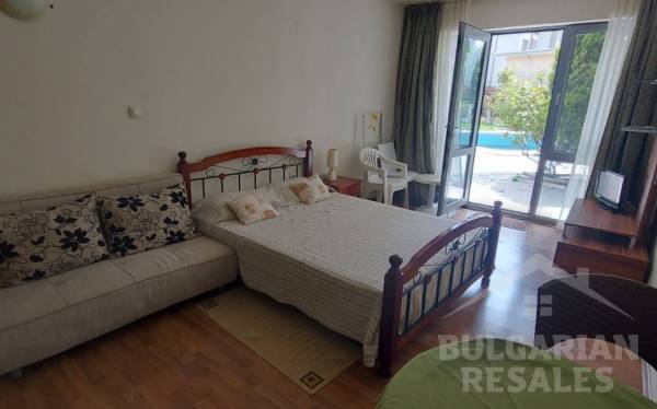 Студия с прямым выходом к бассейну, комплекс "Black Sea View", Равда ID: 6074 - Фото 2