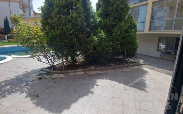 Студия с прямым выходом к бассейну, комплекс "Black Sea View", Равда ID: 6074 - Фото 9