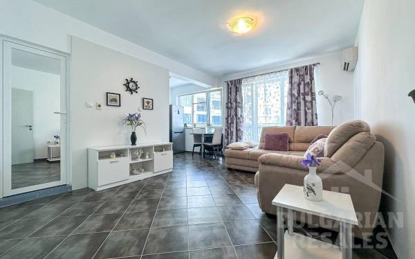 Mieszkanie z widokiem na morze i prywatnym miejscem parkingowym w Pomorie ID: 4368 - Фото12