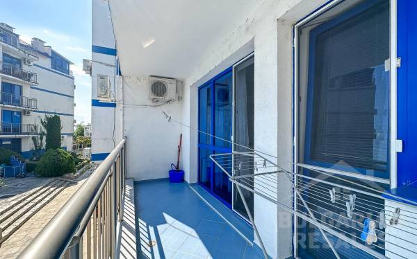 Mieszkanie z widokiem na morze i prywatnym miejscem parkingowym w Pomorie ID: 4368 - Фото6