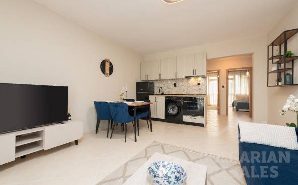 Suitable for permanent residence! Designer renovation, pool view ID: 5901 - Photo 4