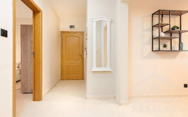 Suitable for permanent residence! Designer renovation, pool view ID: 5901 - Photo 6