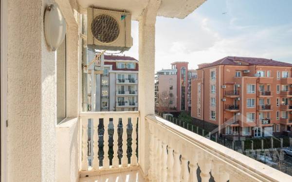 Suitable for permanent residence! Designer renovation, pool view ID: 5901 - Photo 13