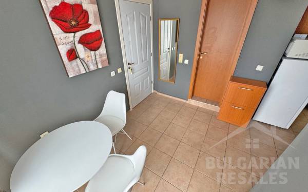 Компактная трехкомнатная квартира в зеленом районе Свети Власа ID: 4375 - Фото 10