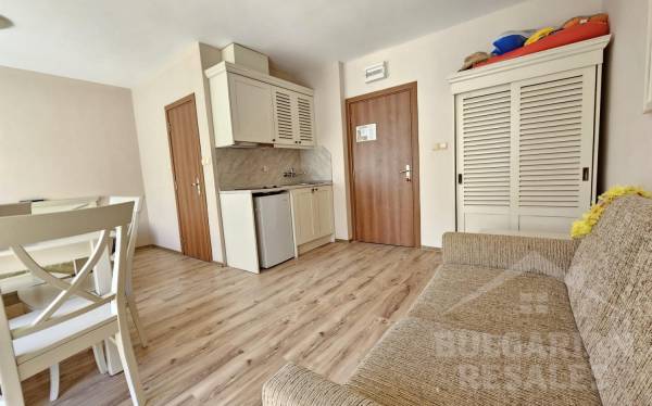 Duże studio w dobrej części kurortu ID: 3953 - Фото9