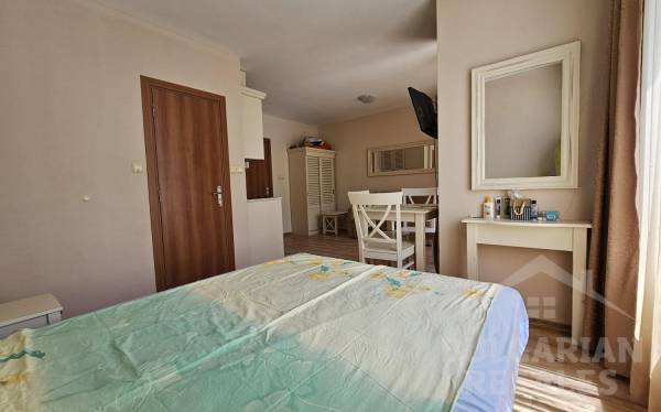 Duże studio w dobrej części kurortu ID: 3953 - Фото12