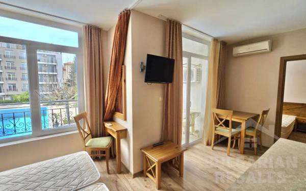 Apartmán s výhľadom na bazén v pokojnej časti letoviska ID: 6071 - Фото6
