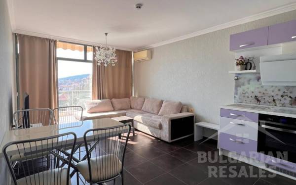 Exkluzívne! Zrekonštruovaný apartmán s krásnym výhľadom ID: 5526 - Фото4