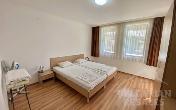 Výhľad na bazén, stredné poschodie, samostatná spálňa, komplex „Etara 1“ ID: 5938 - Фото12