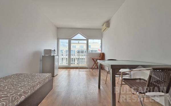 Студия в семейном комплексе с бассейном, курорт Солнечный берег ID: 6088 - Фото 4