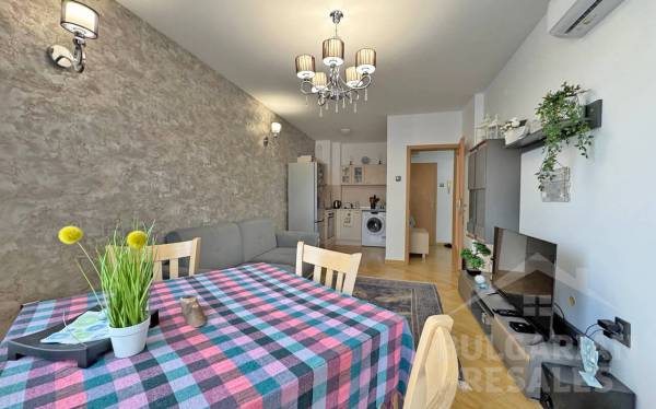 Moderný apartmán s výhľadom na bazén, komplex „Golden Dreams“ ID: 6180 - Фото3