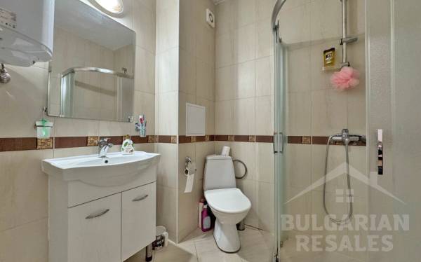 Moderný apartmán s výhľadom na bazén, komplex „Golden Dreams“ ID: 6180 - Фото11