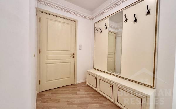 Exclusive! First line and magnificent view from the window! ID: 5359 - Photo 14