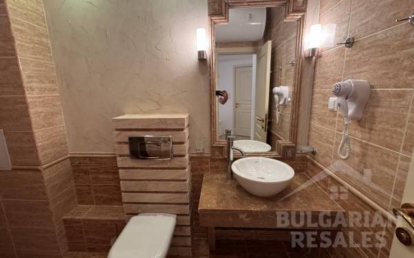 Exclusive! First line and magnificent view from the window! ID: 5359 - Photo 17