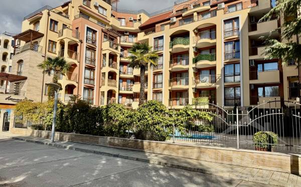 Апартамент с 1 спальней и видом на бассейн, комплекс "Harmony Suites 1", Солнечный берег ID: 5513 - Фото 15