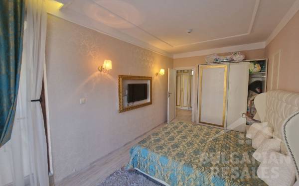 Luksusowy dwupoziomowy apartament z widokiem na basen ID: 4828 - Фото14