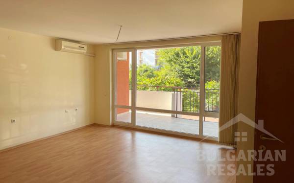 New unfurnished apartment 50 meters from the sea in a super area ID: 3217 - Photo 4