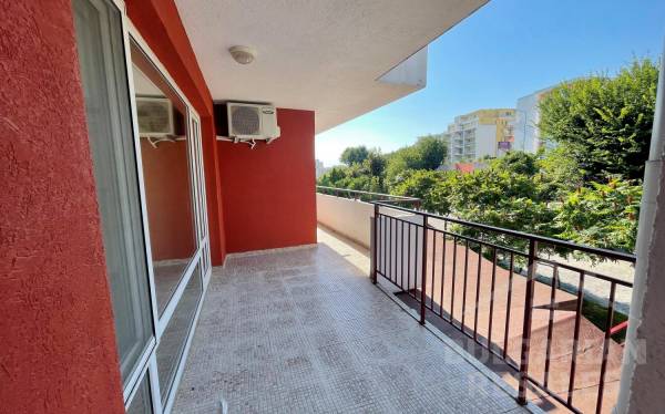 New unfurnished apartment 50 meters from the sea in a super area ID: 3217 - Photo 8