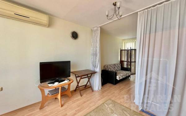 Интересно предложение! Голямо студио с изглед към морето ID: 5419 - Снимка 6