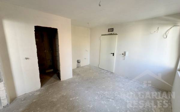 Апартамент в жилищна сграда на 200 м от плажа ID: 5372 - Снимка 8