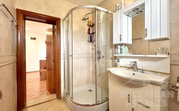Two-bedroom apartment with two bedrooms, gorgeous area of the complex! ID: 4210 - Photo 15