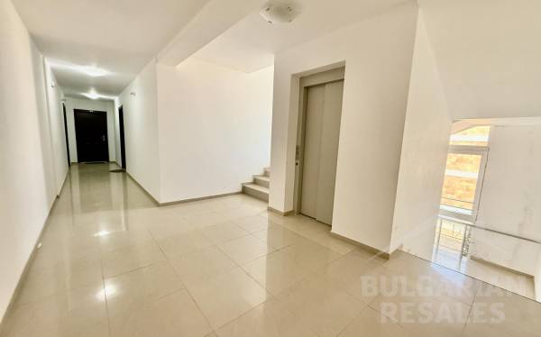 Квартира в семейном комплексе с низкой таксой поддержки ID: 5740 - Фото 14