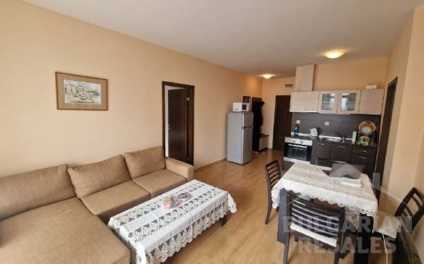 Buy an apartment in a complex with an excellent location! ID: 4819 - Photo 2