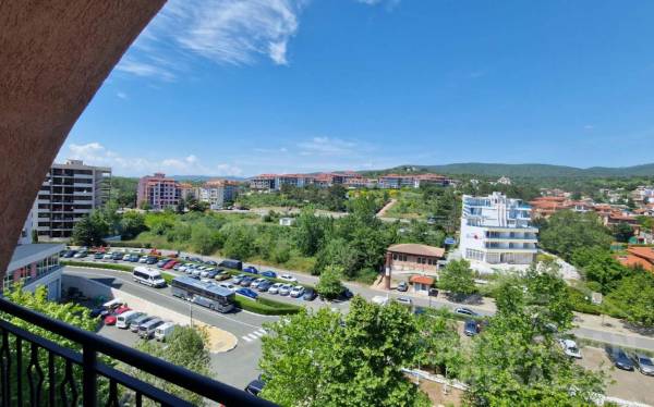 Super investment in a studio right by the beach! ID: 3935 - Photo 9