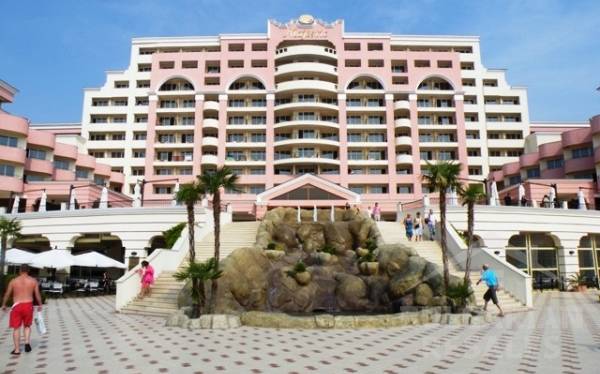 Perfect place for summer vacation! Large apartment in “Majestic” ID: 4406 - Photo 2