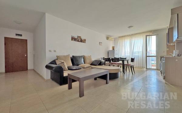 Хорошая цена на просторную квартиру! ID: 5262 - Фото 3