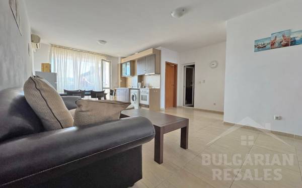 Хорошая цена на просторную квартиру! ID: 5262 - Фото 4