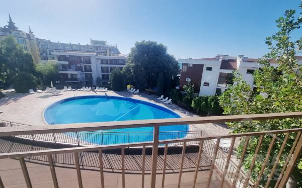 Výhľad na bazén! Nehnuteľnosť v prvej línii v Elenite ID: 5461 - Фото7