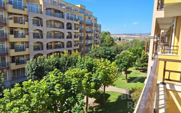 Prvý riadok! Byt v komplexe s priamym prístupom na pláž ID: 4975 - Фото2